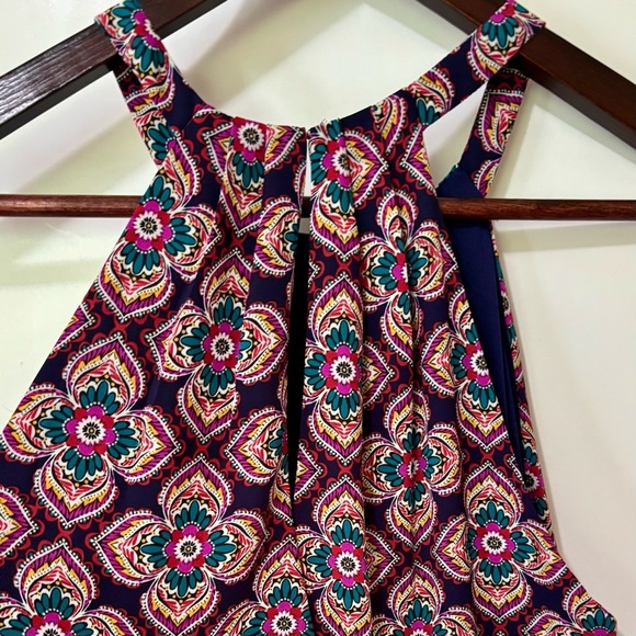 Express| Vibrant Fit & Flare Halter Floral A-Line Sleeveless Mini Sundress Sz 10 - Picture 2 of 6